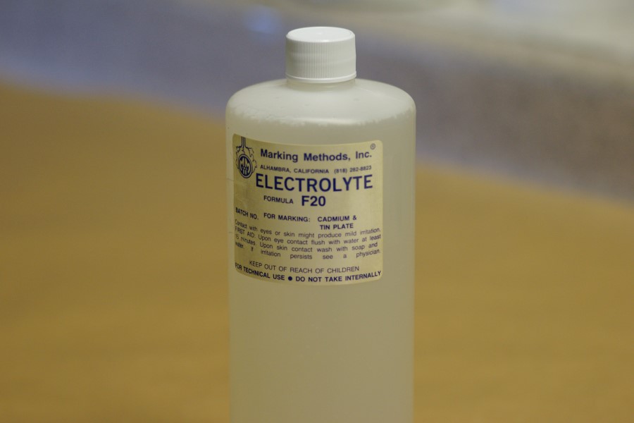 Electrolyte F20 Quart Bottle